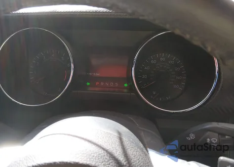 2015 Ford Mustang V6 z USA, uszkodzony, nr VIN 1FA6P8AM5F5370173